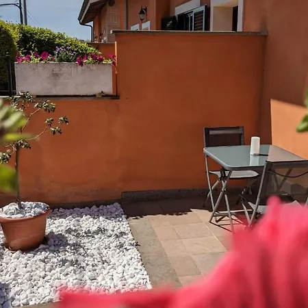 Daire Domus Emy - Deliziosa Casa A Piano Terra Con Giardino E Posto Auto A *