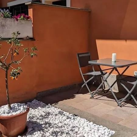 Domus Emy - Intera Casa A Piano Terra Con Giardino E Posto Auto Appartement Ciampino